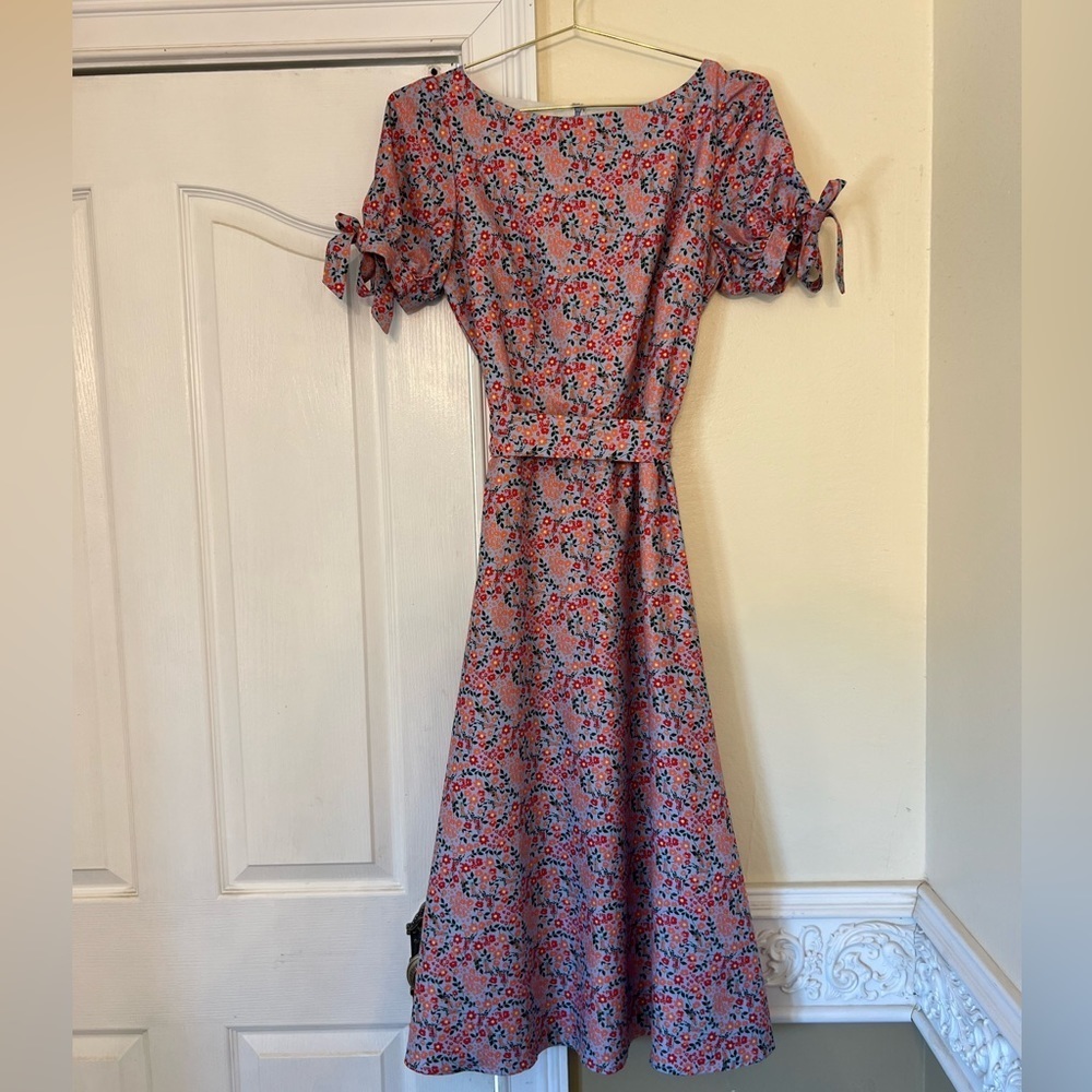 Alexia Admor Floral A-Line Dress, Tie Sleeves And Tie Waist, Size 6